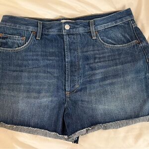 Nuuds Jean Shorts - Curve Fit